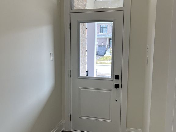 3rd image of 93 Baycroft Blvd