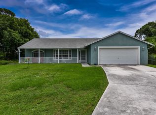 377 SW Aero Cir, Port Saint Lucie, FL 34953