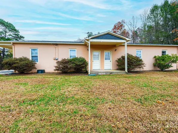 4823 Calico Rd, Lenoir, NC 28645