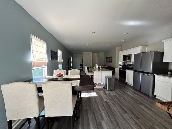 5th image of 5015 Larken Ct