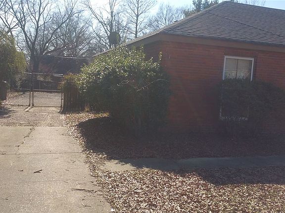 2nd image of 6203 Haddington Dr