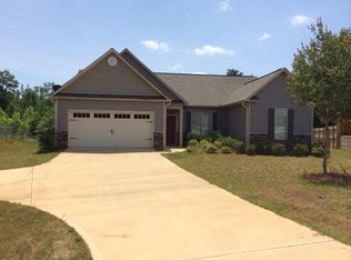 2215 Winding Oak Dr, Opelika, AL 36804