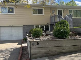 905 Walnut Ave, Norfolk, NE 68701