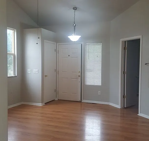 7783 Coffee Rd — Photo 11