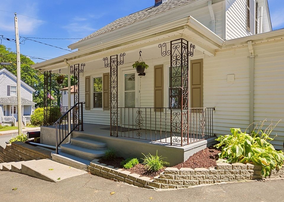 1st image of 225 Mount Pleasant St