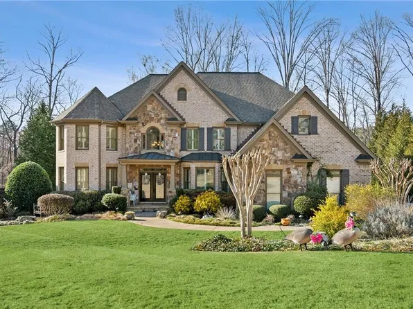3255 Aldrich Dr, Cumming, GA 30040