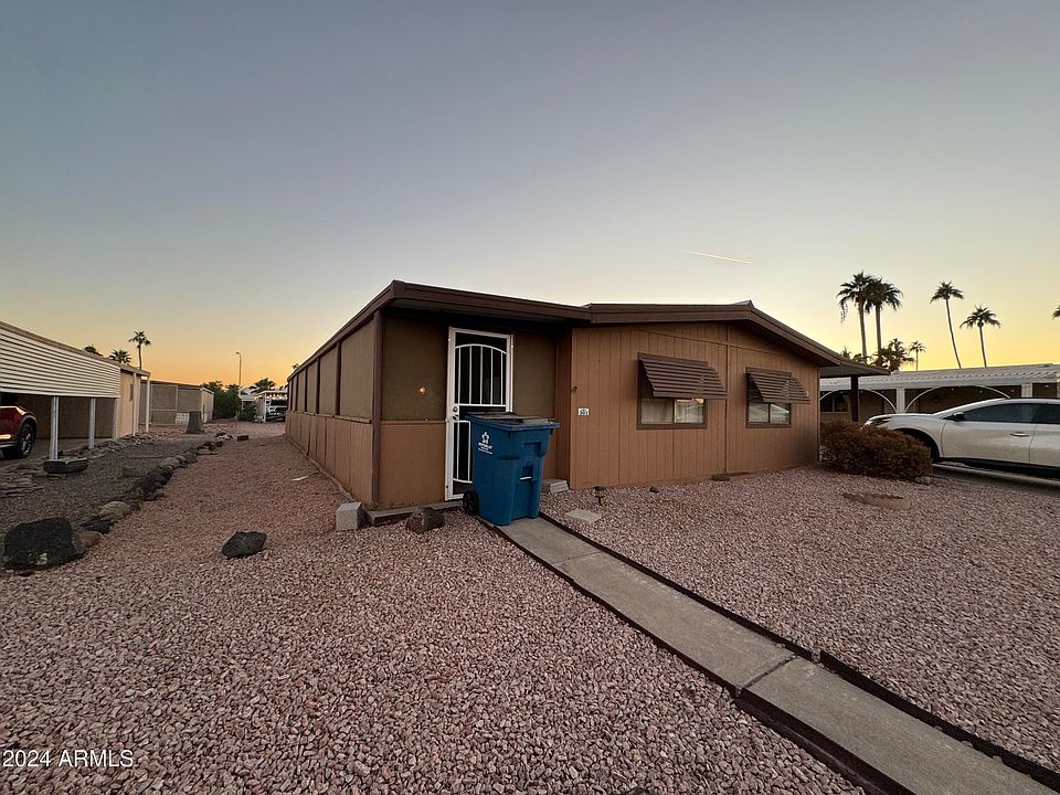 2nd image of 6723 W FILLMORE Street #301