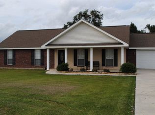 12 Kickapoo Dr, Picayune, MS 39466