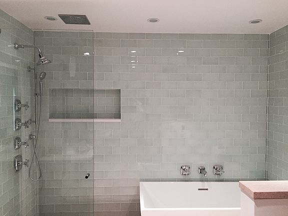 Master bathroom 