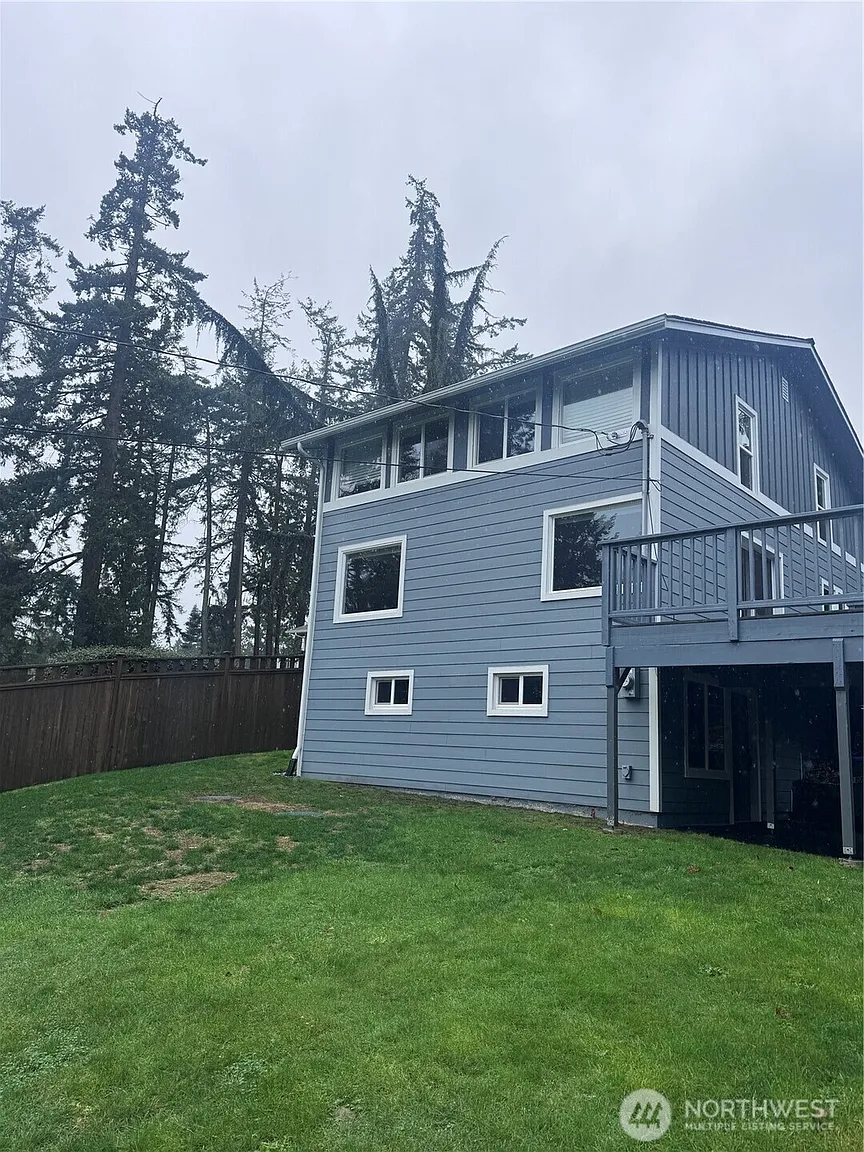 8230 SE City View Way photo 1