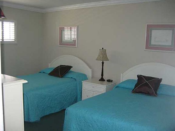 5th image of 510 Gulf Shore Dr Unit 603