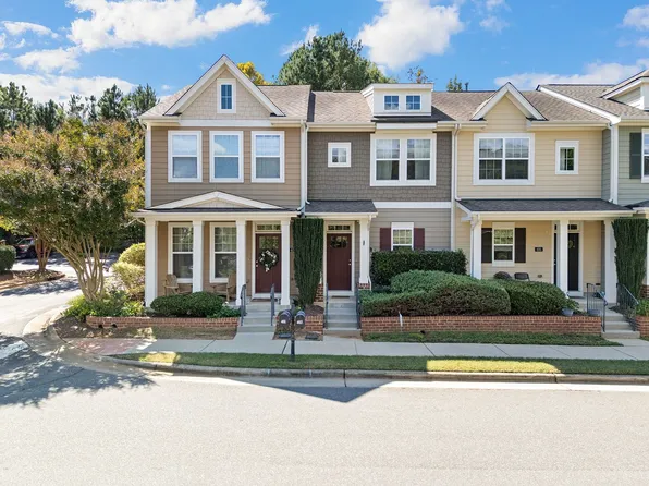 403 Legends Way, Chapel Hill, NC 27516