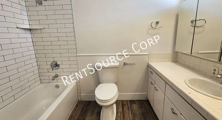 850 N Redding Way #C — Photo 22