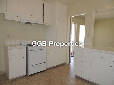 5th image of 549 Nebraska Ave APT 8