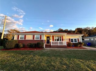 2489 Stribling Ln, Norfolk, VA 23518