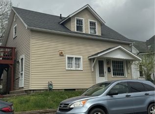 236 S 7th St, Coshocton, OH 43812