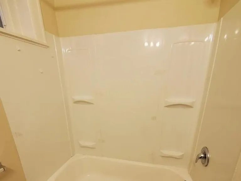 6420 Alabama Ave #1F — Photo 10