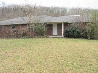 135 Baker Meadows Ln, Clinton, TN 37716