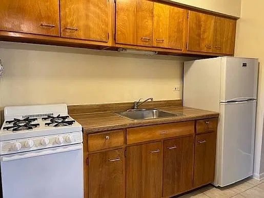 1 bed, 700 sqft, $1,175 — Photo 1