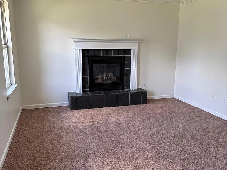 405 Groffdale Rd — Photo 6