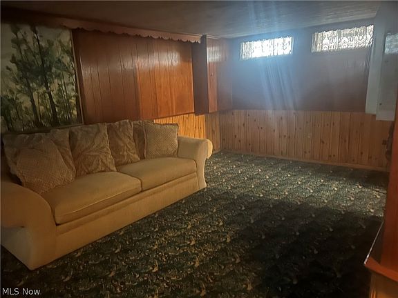 5th image of 16014 Turney Rd