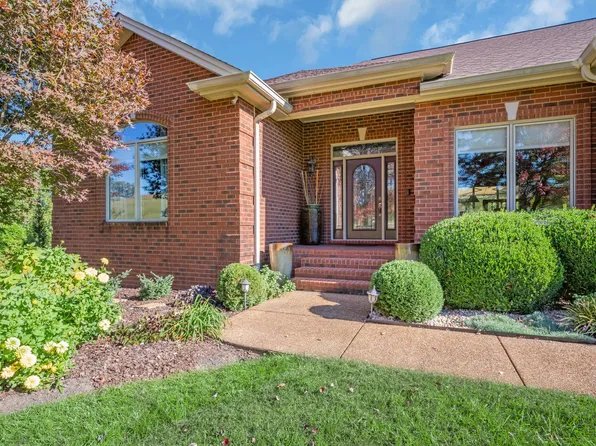 1624 Spencer Mill Rd, Burns, TN 37029