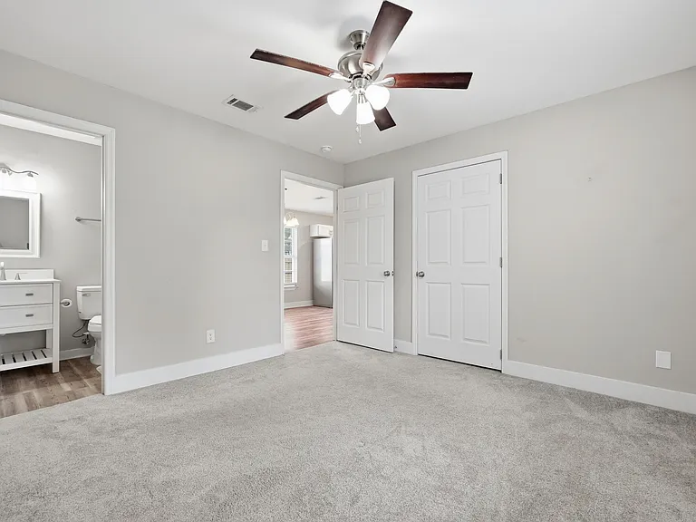 254 E Iris Ln — Photo 21