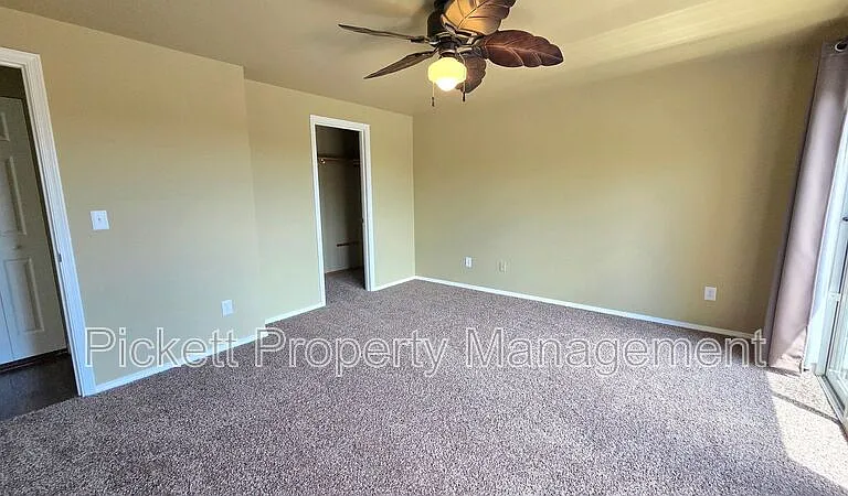1367 NW Rockford Cir — Photo 20