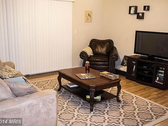 3rd image of 19603 Galway Bay Cir APT 104