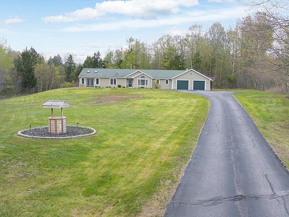2nd image of 246 Carlton Pond Road