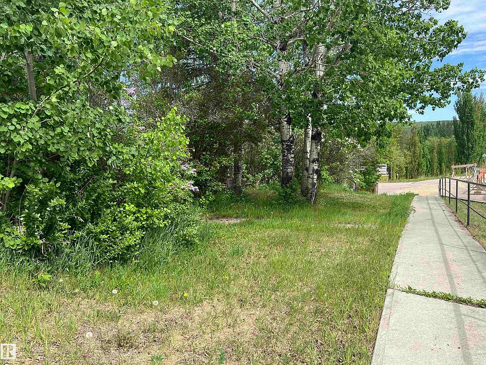 1st image of 5128 50th St