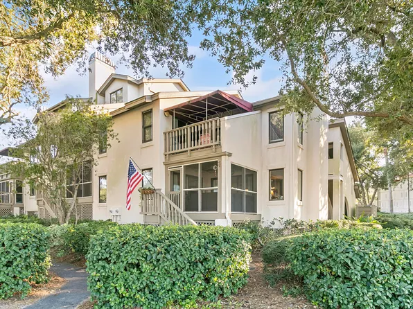 301 Yacht Harbor Ct, Isle Of Palms, SC 29451