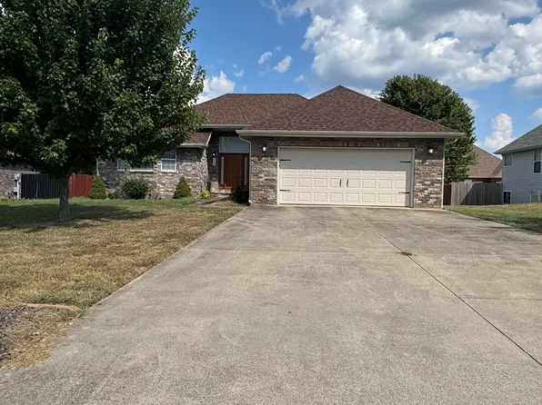940 Bradford Court, Marshfield, MO 65706