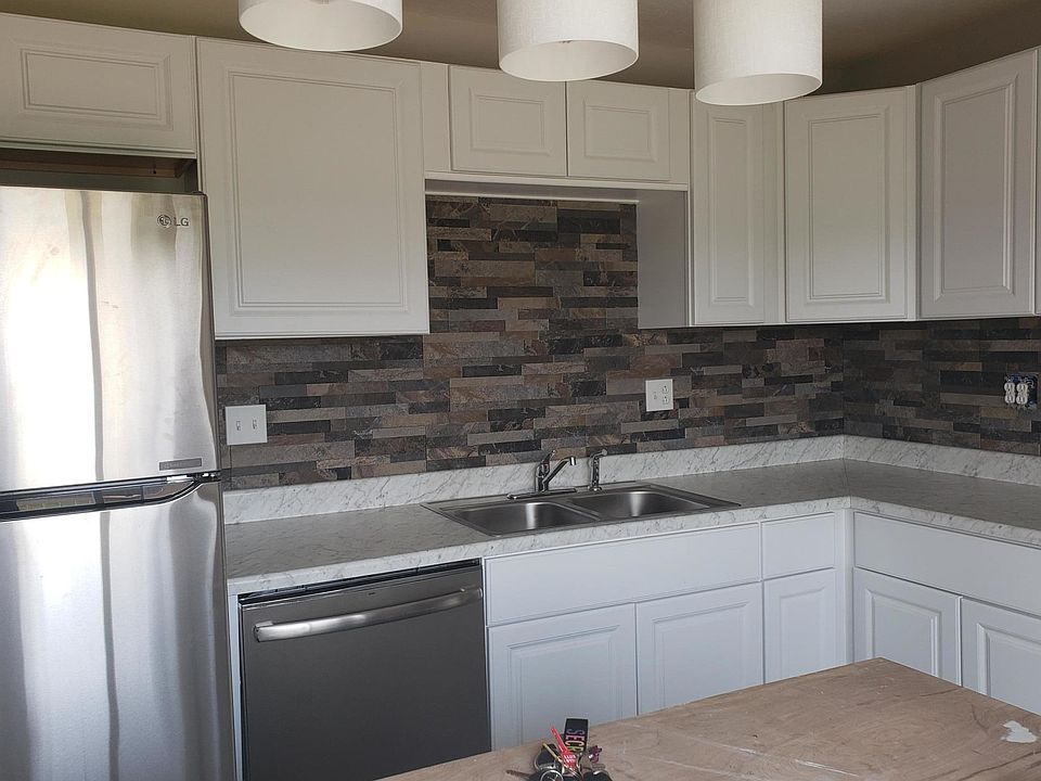 2nd image of 3458 Negley Rd