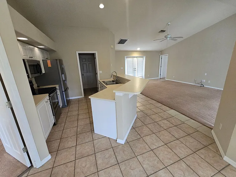 5309 Sands Blvd — Photo 5