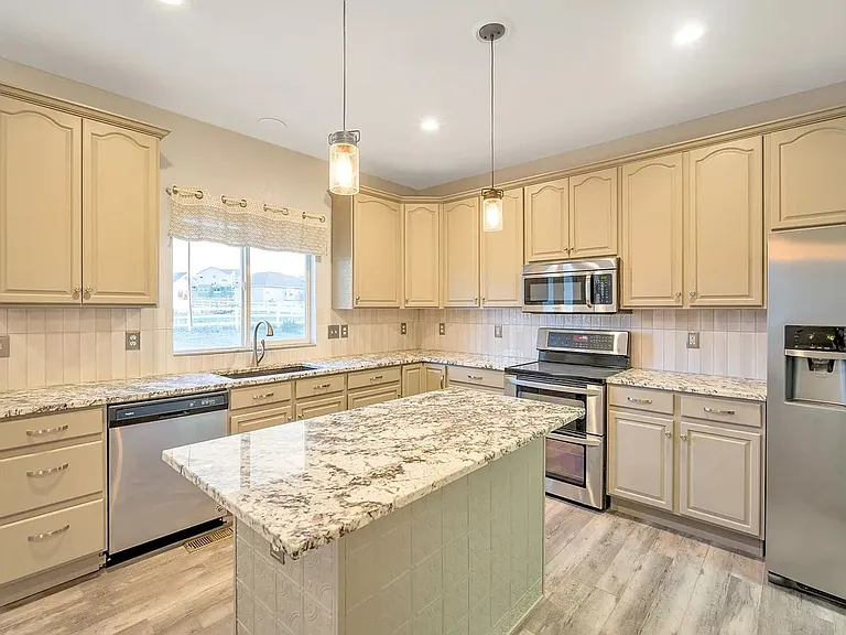 2228 Red Maple Cir — Photo 20