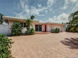 2720 NE 9th Ct, Pompano Beach, FL 33062