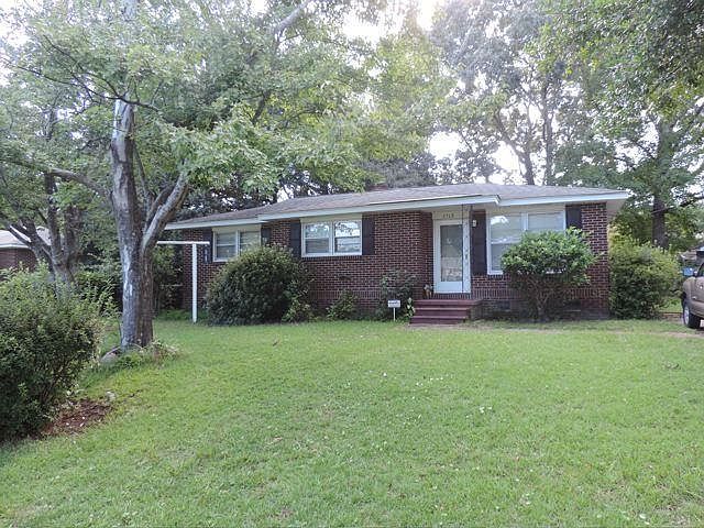 1st image of 2713 Clarkin Ave