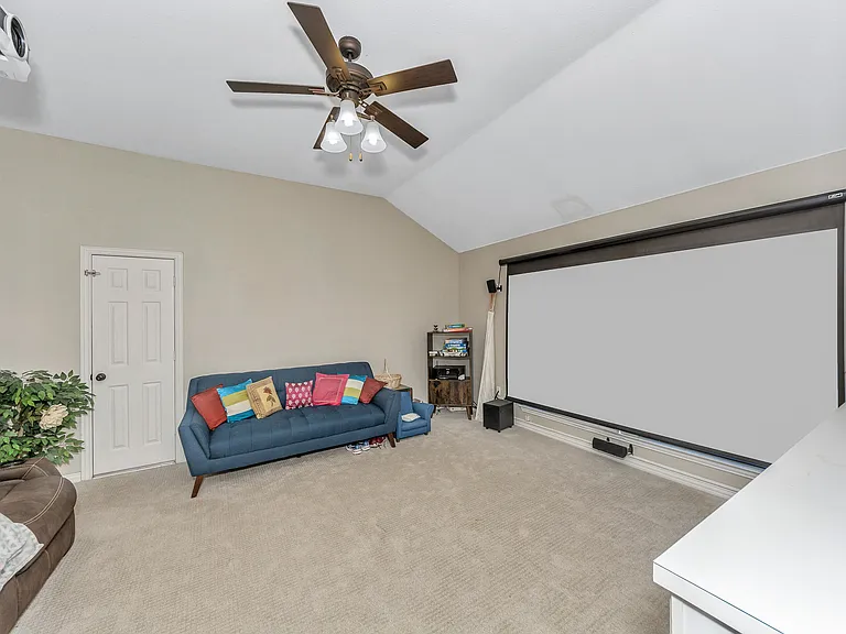 3608 Edgestone Dr — Photo 36