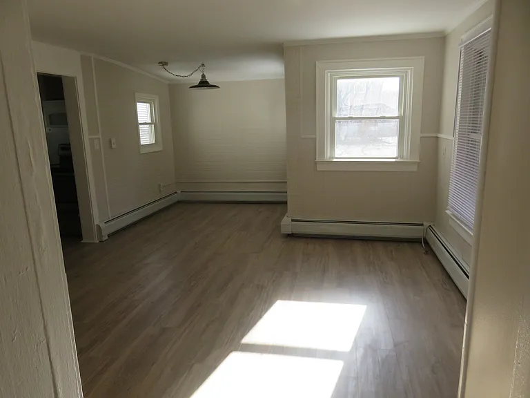 52 Park St #A — Photo 5