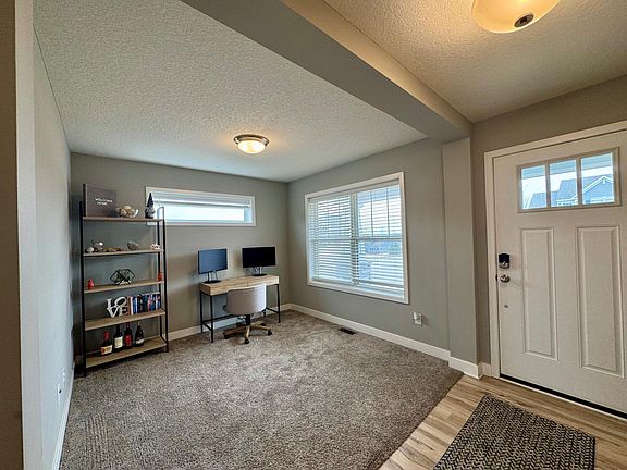 4th image of 1460 Nutmeg Cir