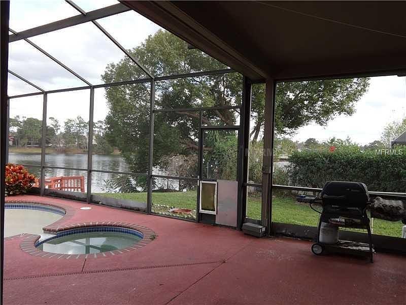 2nd image of 2380 Island Club Way