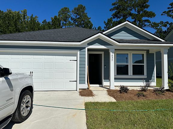 2nd image of 1437 King Oaks Loop