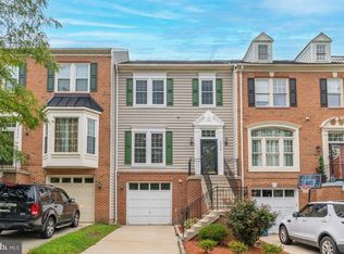 25358 Herring Creek Dr, Chantilly, VA 20152