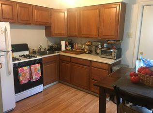 905 1/2 Greenfield Ave FLOOR 2, Pittsburgh, PA