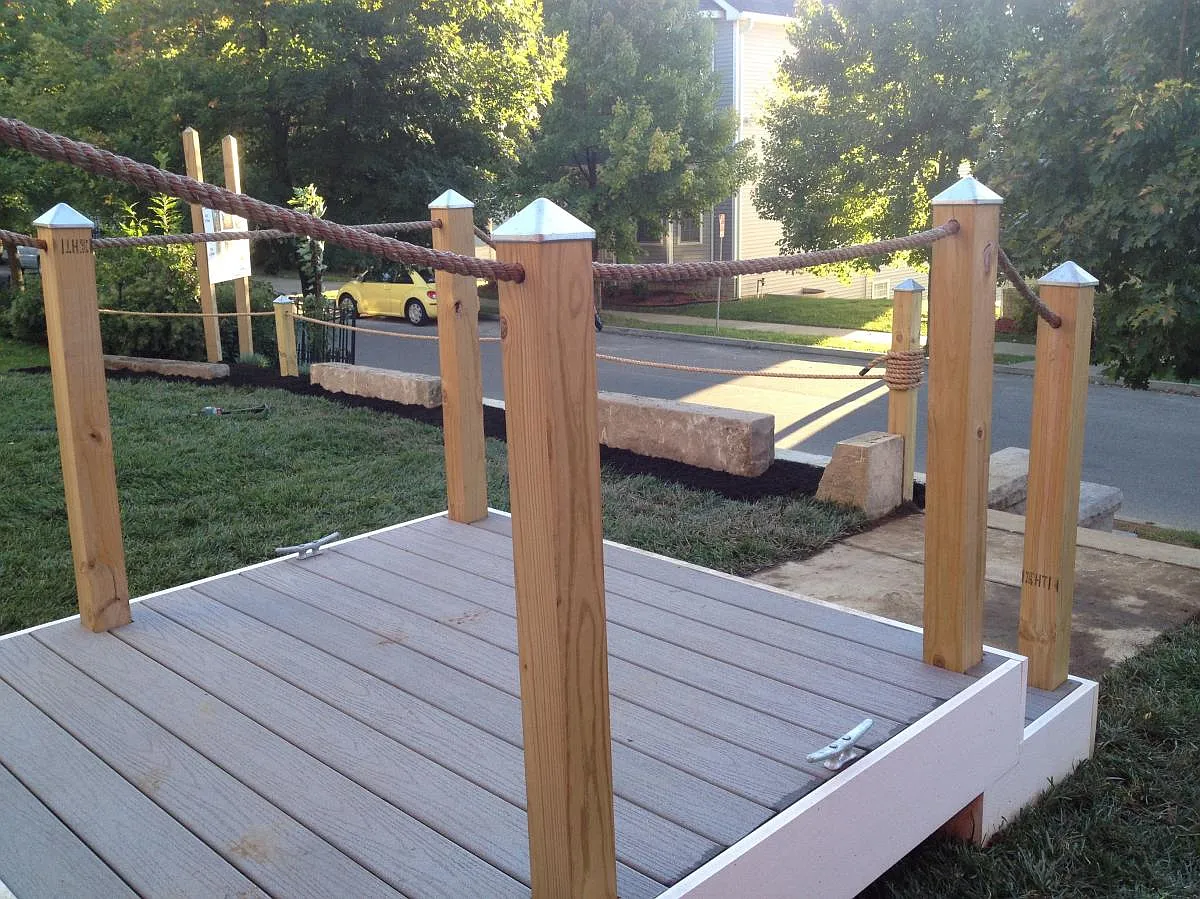 325 S Grant Street — Photo 2