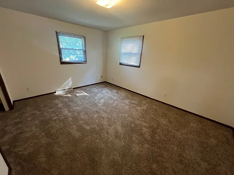 5306 Manitowoc Pkwy — Photo 25