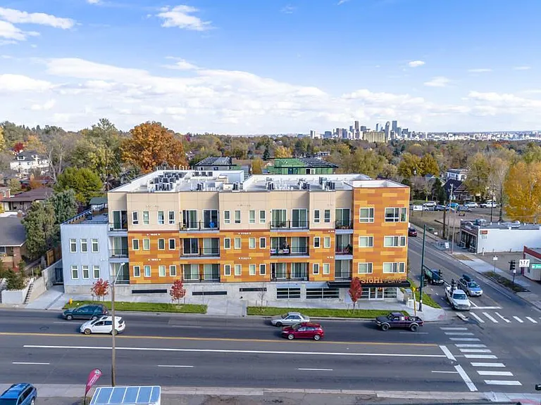 SloHi Flats