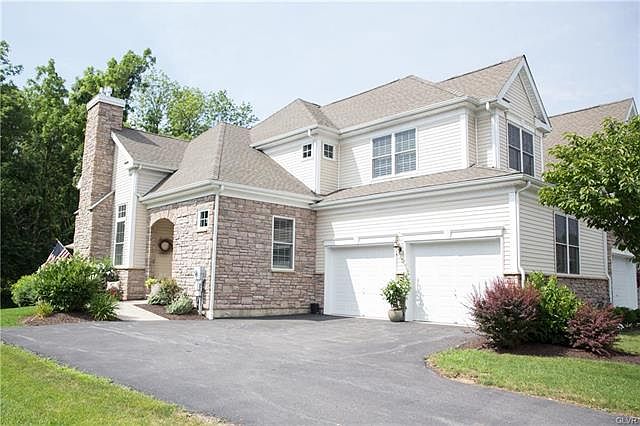 1st image of 820 E Homestead Ln