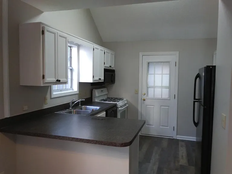 2668 Saint Charles Ln NW — Photo 3